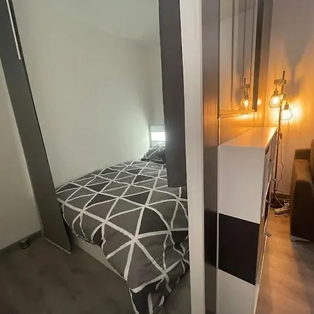 Le Cocon Hyerois Apartman *